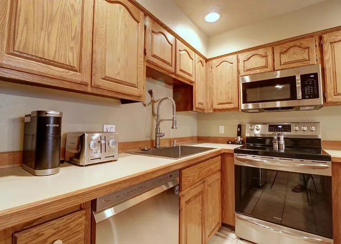 Sb102 Snowbridge 2br 2ba Apartment Copper Mountain