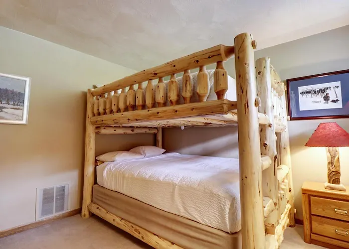 Apartment Sb102 Snowbridge 2br 2ba Copper Mountain