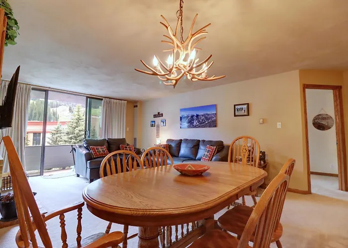 Sb102 Snowbridge 2br 2ba Apartment
