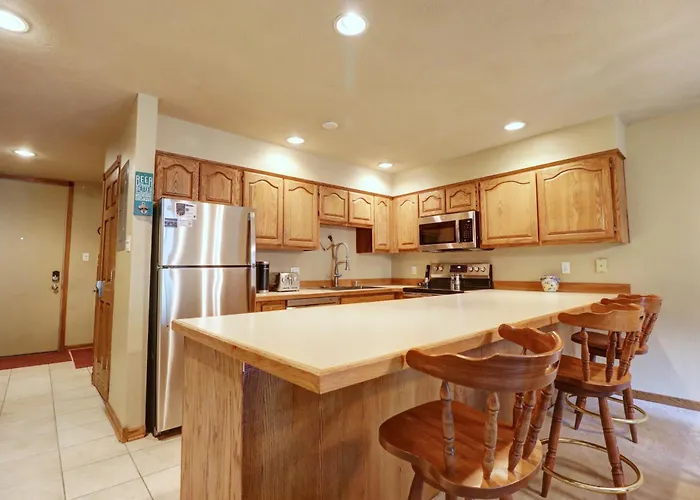 Apartment Sb102 Snowbridge 2br 2ba *