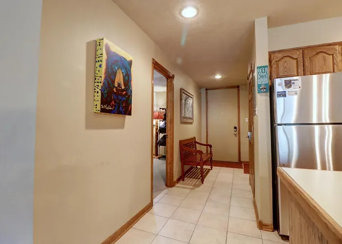 Sb102 Snowbridge 2br 2ba Apartment *